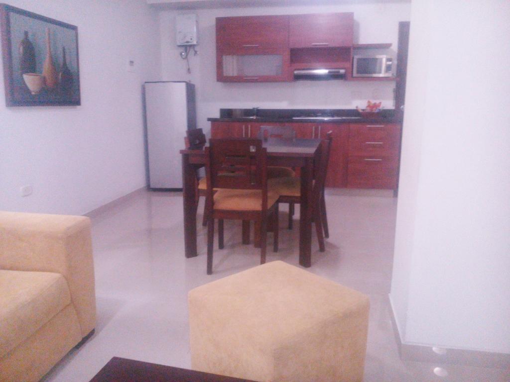 Hotel Cuarta Avenida Cali Ruang foto